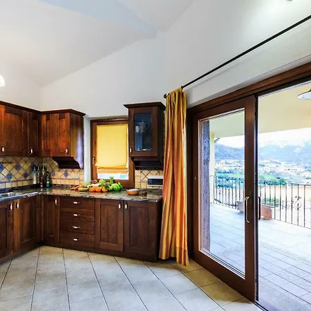 Casa Smeralda Semesterbostad